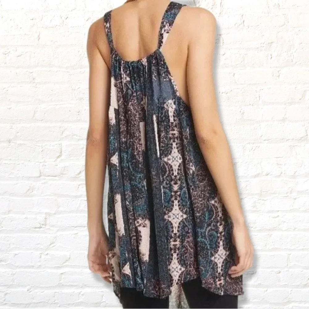 FREE People Count Me in Trapeze Tunic Top in Black Floral Combo - Size S - Picture 2 of 8